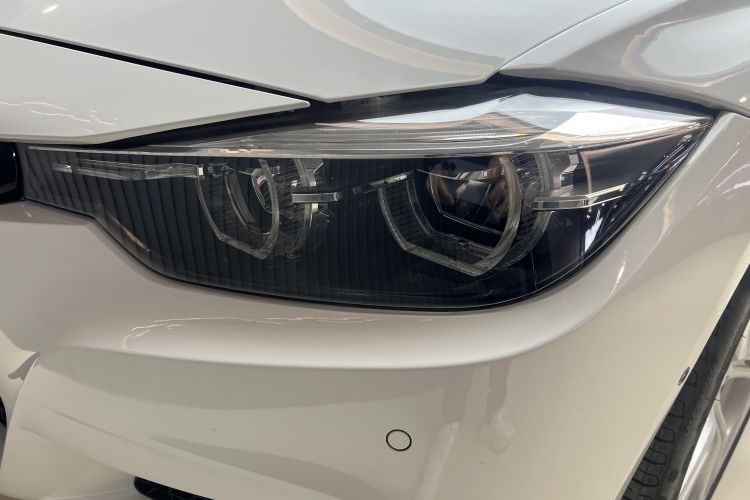 宝马3系 2019款 320Li M运动曜夜版车身外观6004