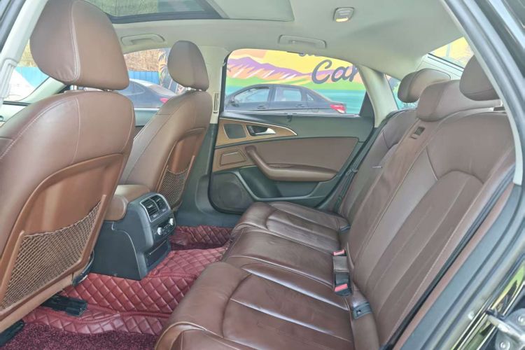 奥迪A6L 2018款 30周年年型 30 FSI 风尚型中控内饰7002