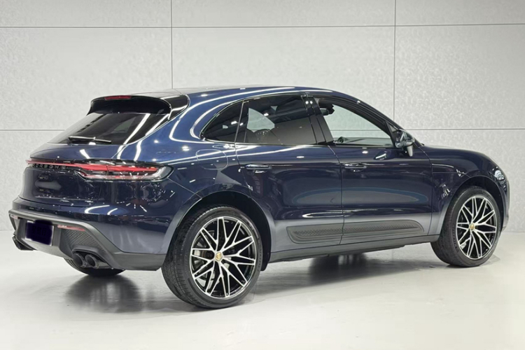 保时捷 2022款 Macan 2.0T车身外观6005