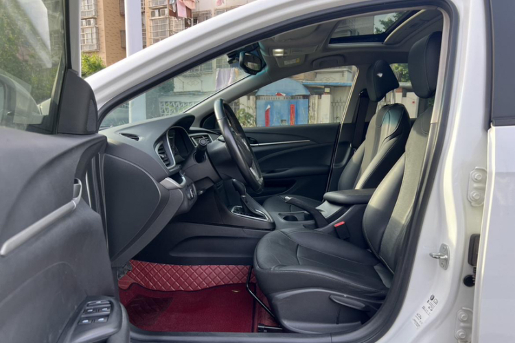 别克 英朗 2019款 18T 自动互联精英型 国VI中控内饰7006