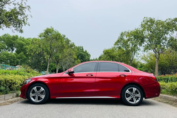 奔驰C级 2020款 改款 C 260 L 运动版车身外观6012