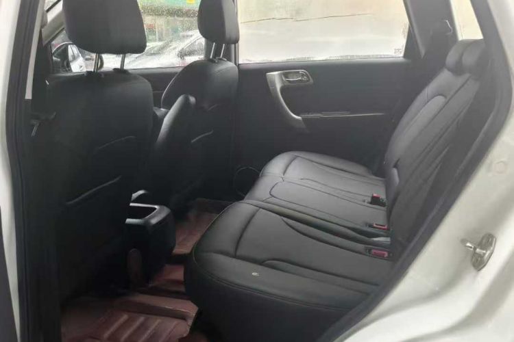 哈弗H6 2017款 经典版 1.5T 自动两驱精英型中控内饰7003