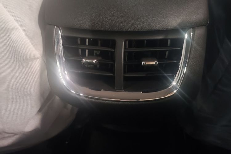 雪佛兰 迈锐宝XL 2023款 1.5T 锐动版车身外观6005