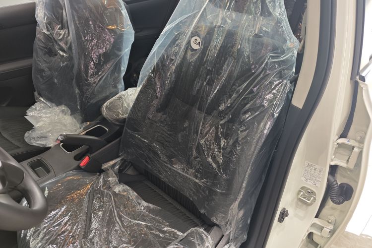 日产 轩逸 2024款 经典 1.6XE CVT舒适版中控内饰7003