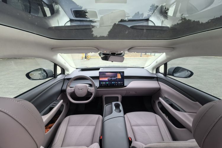 红旗天工06 2025款 520 智选版局部细节22