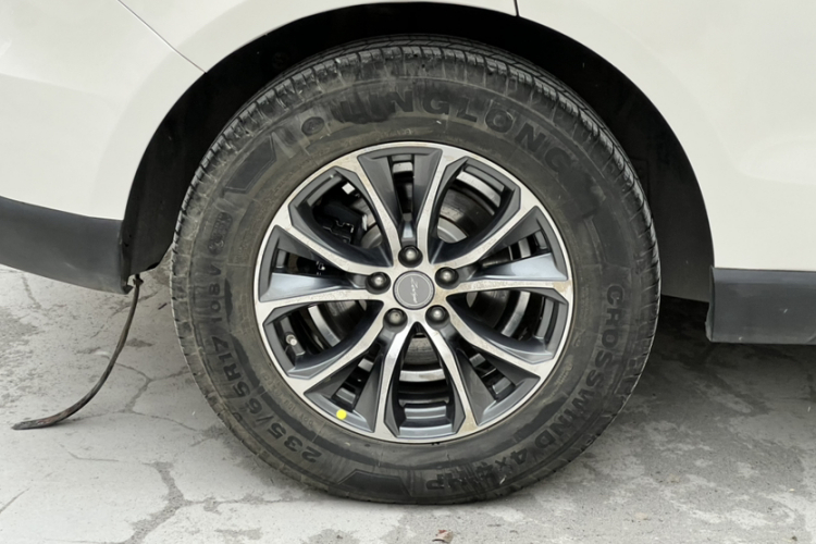 众泰T600 2019款 1.5T 自动豪华型车身外观6007