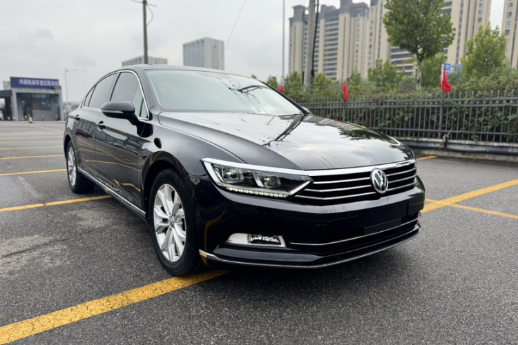 大众 迈腾 2019款 330TSI DSG 豪华型 国VI车身外观6002