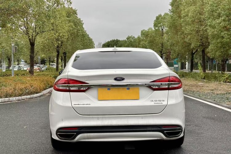 福特 蒙迪欧 2017款 EcoBoost 200 时尚型车身外观6008