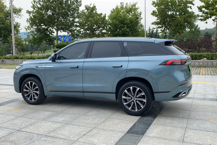 奇瑞 瑞虎9 2023款 2.0T 双离合两驱领先版 5座车身外观6005