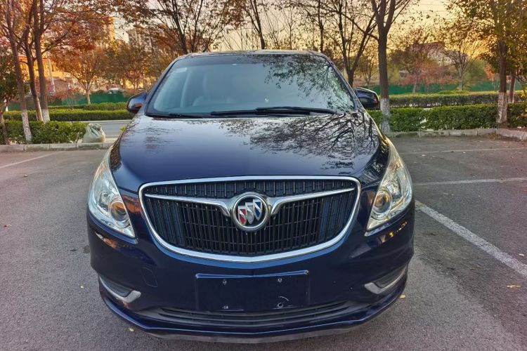 别克GL8 2017款 25S 舒适型 国V车身外观6005