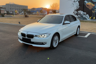 宝马3系 2015款 320Li 超悦版豪华设计套装