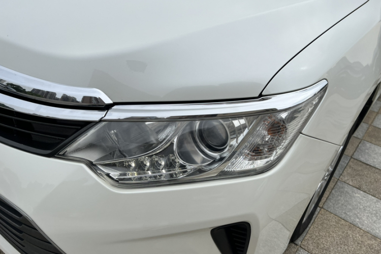 丰田 凯美瑞 2015款 2.0G 领先版局部细节36