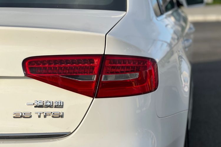 奥迪A4L 2016款 35 TFSI 自动标准型车身外观6007