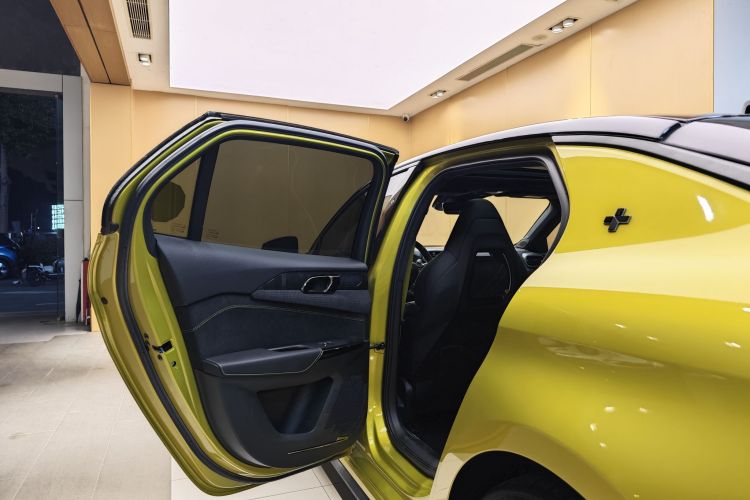 领克03 2021款 03+ 2.0TD 自动驭风版车身外观6009