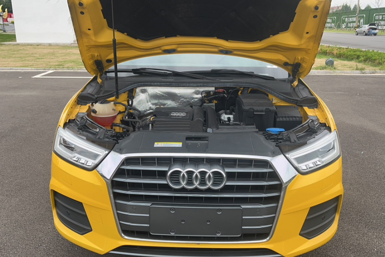 奥迪Q3 2018款 30周年年型 30 TFSI 时尚型局部细节24