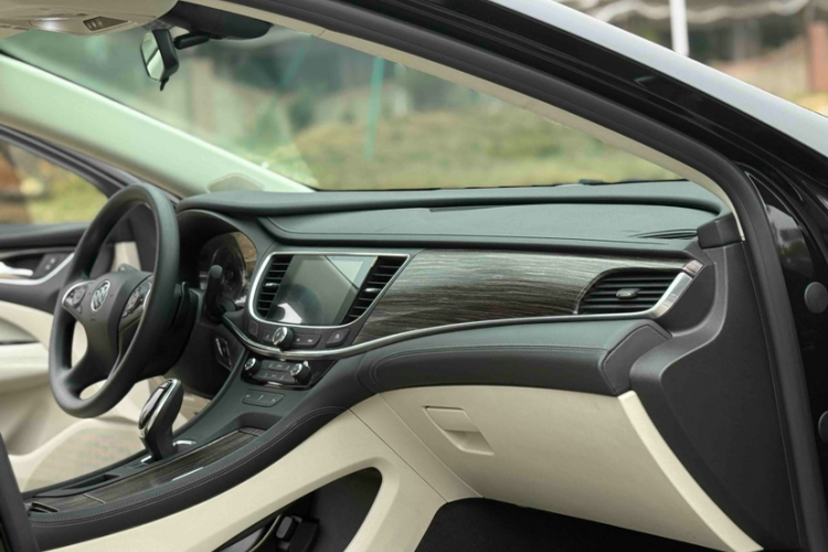 别克 君越 2019款 28T 精英型中控内饰7001