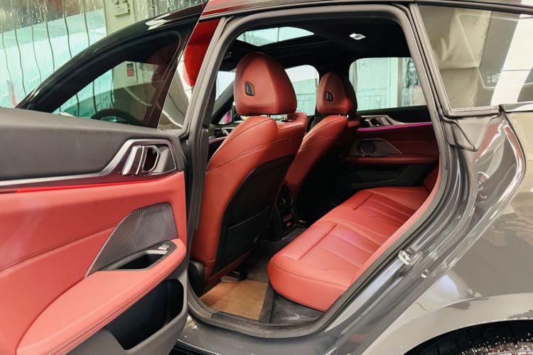 宝马4系 2023款 425i Gran Coupe M运动曜夜套装中控内饰7009