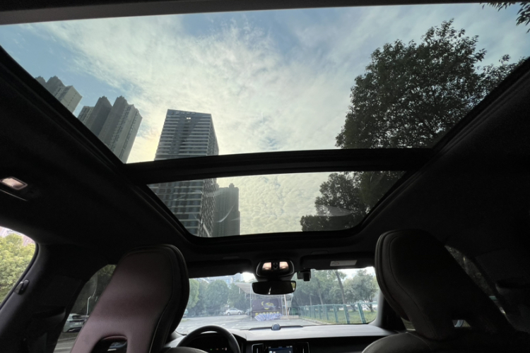 沃尔沃S90 2023款 B5 智远豪华版中控内饰7005