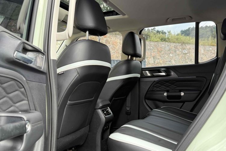 坦克300 2021款 城市版 2.0T 很有型中控内饰7004