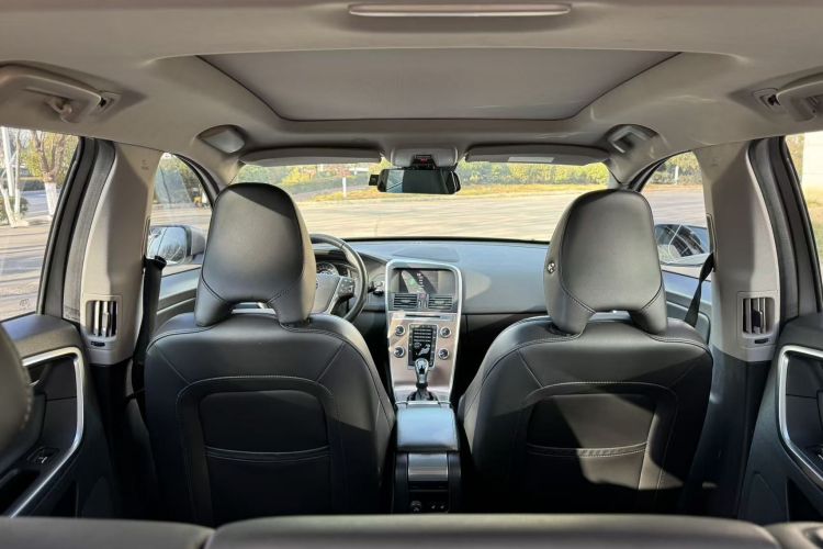 沃尔沃XC60 2017款 T5 智进升级版中控内饰7003