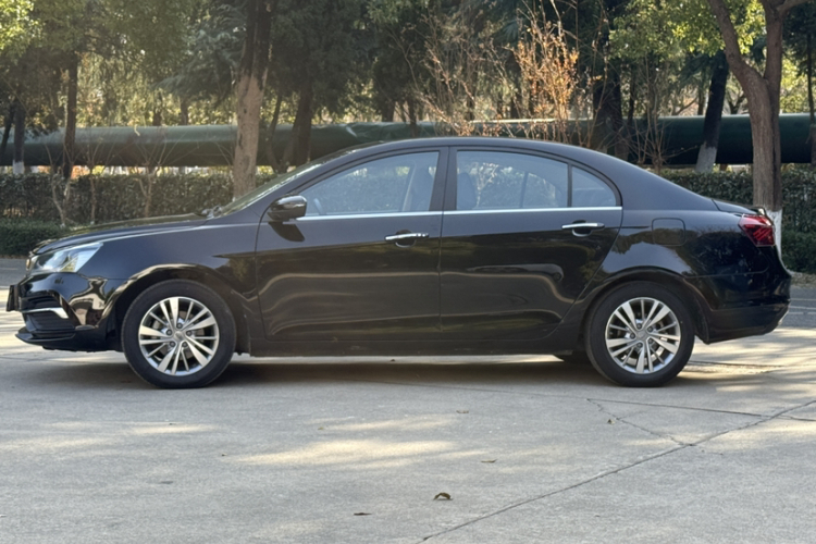 吉利汽车 帝豪 2018款 1.5L CVT向上互联版车身外观6002