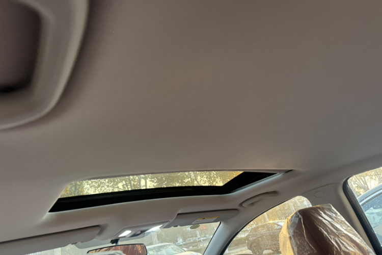 长安 逸动 2025款 PLUS 1.4T 双离合高能版中控内饰7002