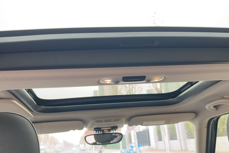 MINI Clubman 2016款 改款 1.5T COOPER局部细节22