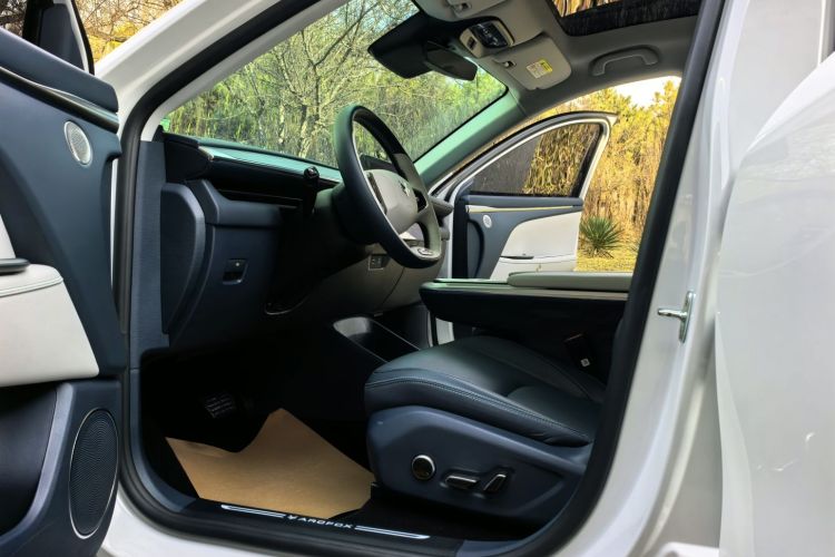 ARCFOX极狐 极狐 阿尔法T5(ARCFOX αT5) 2025款 630 神行版中控内饰7001