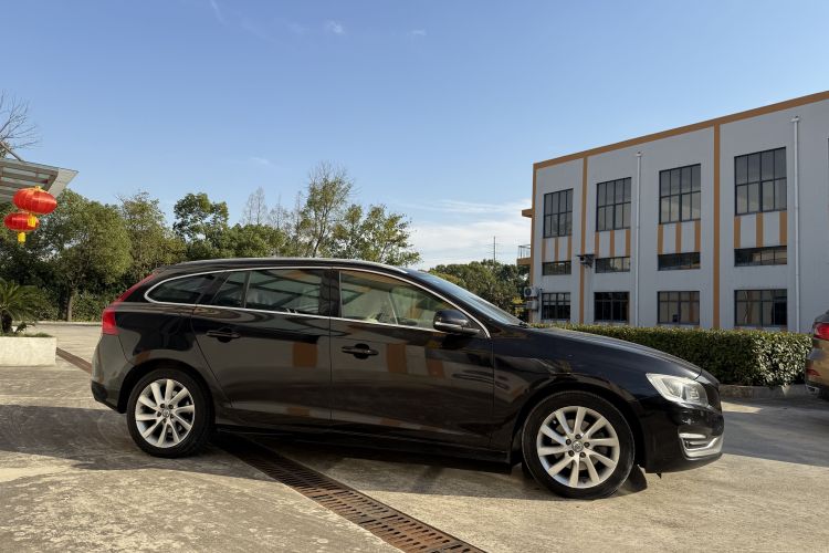 沃尔沃V60 2014款 改款 T5 智逸版车身外观6004