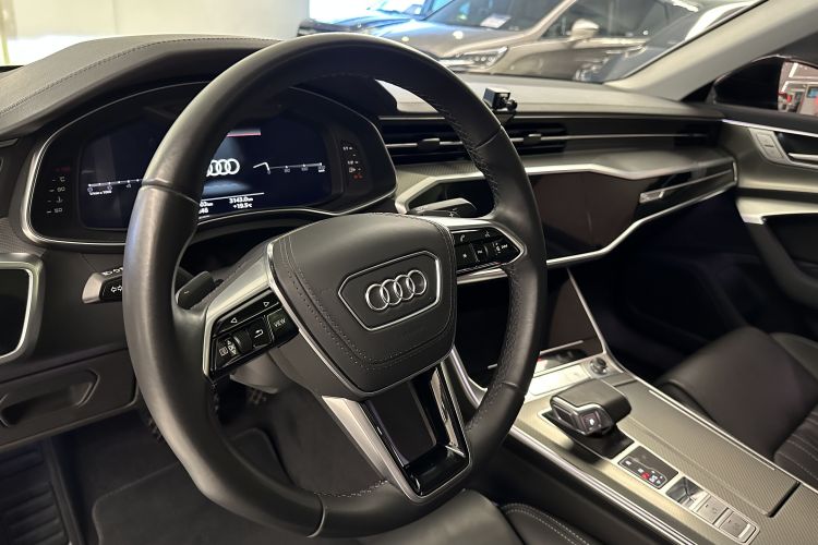 奥迪A6L 2024款 40 TFSI 豪华致雅型中控内饰7013