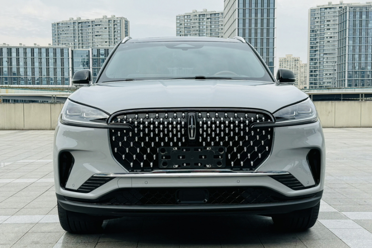 林肯 飞行家 2024款 3.0T V6 四驱奢雅版 六座车身外观6006