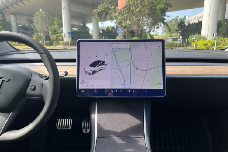 特斯拉 Model 3 2020款 改款 标准续航后驱升级版局部细节16