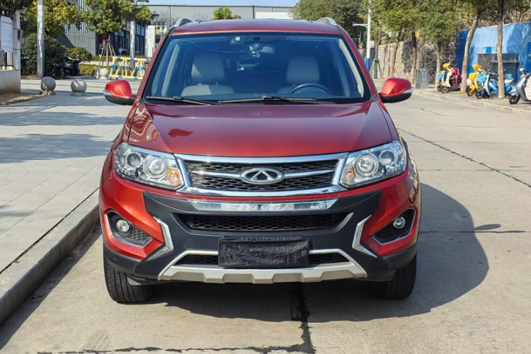 奇瑞 瑞虎5 2014款 2.0L CVT家尊版车身外观6006