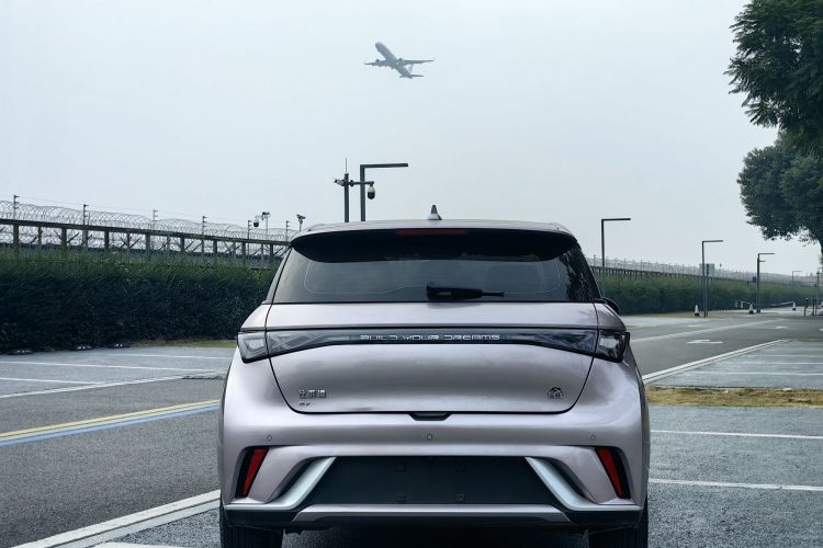 比亚迪 海豚 2023款 420km 时尚版车身外观6002