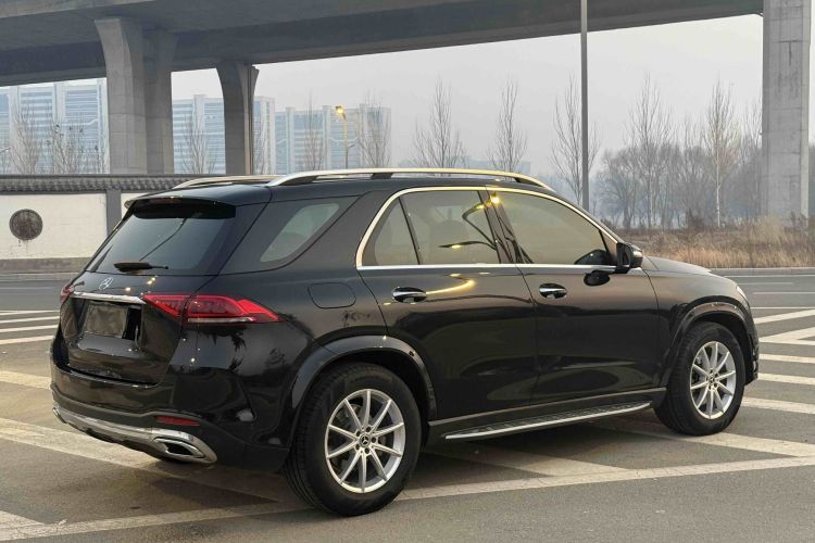 奔驰GLE 2020款 改款 GLE 350 4MATIC 时尚型车身外观6005