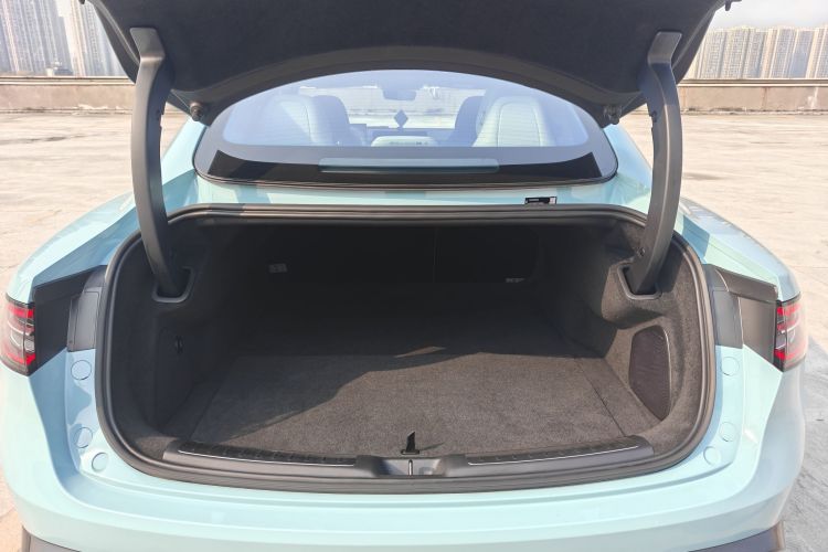 鸿蒙智行 智界S7 2025款 703km Ultra运动版车身外观6010