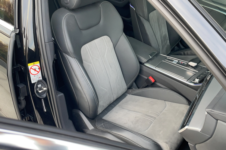 奥迪A6L 2024款 40 TFSI 豪华动感型局部细节41