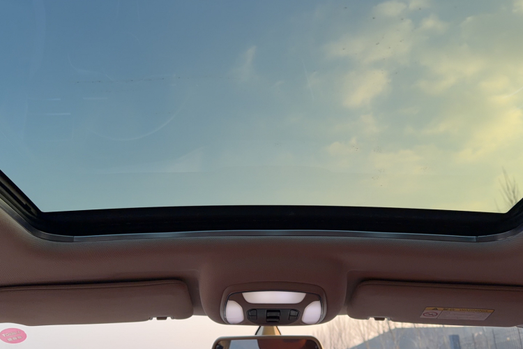 众泰T700 2017款 1.8T 双离合尊贵型贺岁版局部细节22