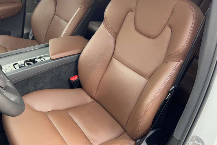 沃尔沃XC60 2023款 B5 四驱智逸豪华版局部细节19