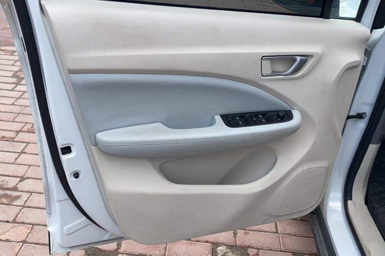 零跑汽车 零跑T03 2024款 310舒享版中控内饰7005