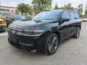 零跑汽车 零跑C16 2024款 纯电 520尊享版