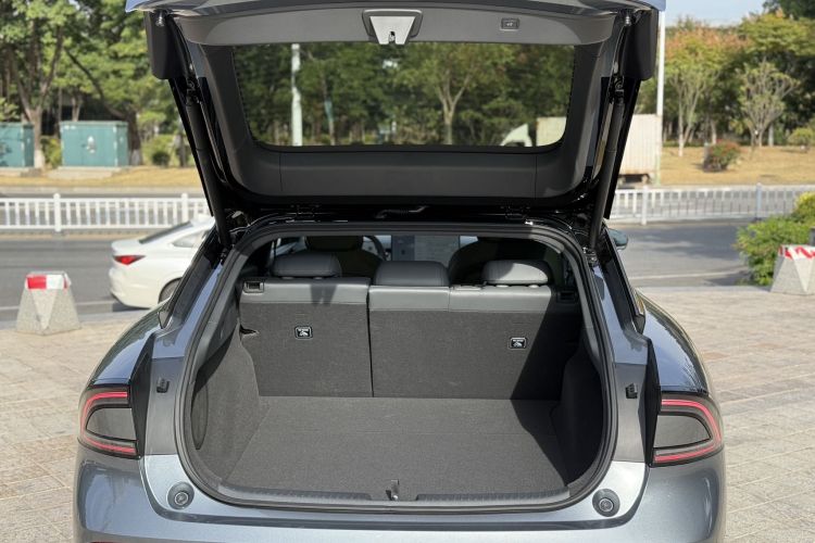 小鹏P7+ 2024款 长续航 Max局部细节23