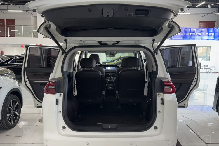 广汽传祺 传祺M6 2019款 270T DCT尊荣版（七座）国VI局部细节23