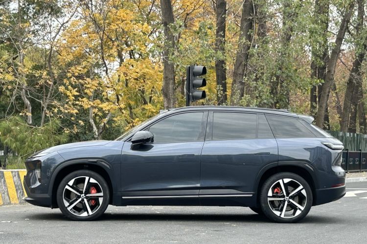 蔚来ES7 2022款 100kWh 首发版车身外观6007