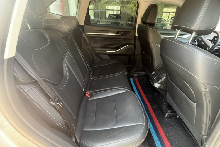 哈弗H6 2022款 第三代 1.5T 自动两驱Pro中控内饰7008