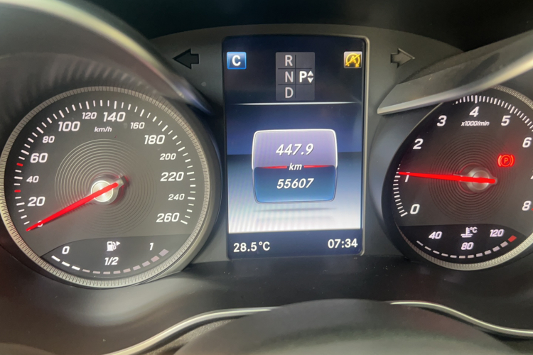 奔驰C级 2016款 C 200 L 运动型中控内饰15