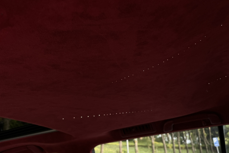 丰田 普拉多 2019款 3.5L 自动TX-L尊享版后挂备胎中控内饰7009