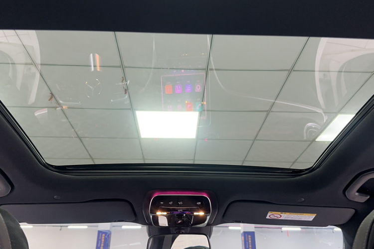 奔驰C级 2025款 C 260 L 运动版局部细节22