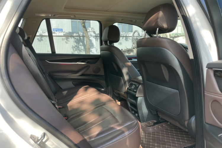 宝马X5(进口) 2015款 xDrive28i中控内饰7007