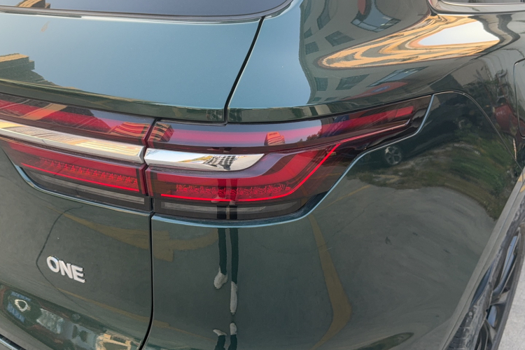 理想汽车 理想ONE 2021款 增程6座版车身外观6002